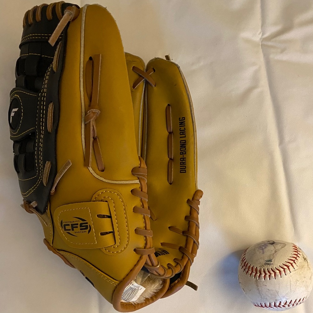 Baseball mitt with baseball